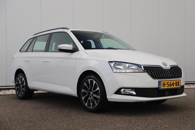 Skoda FABIA Combi 1.0 TSI Business Edition 95PK 16 inch Navigatie Carplay Bluetooth Android Airco Cruise Parkeersensor