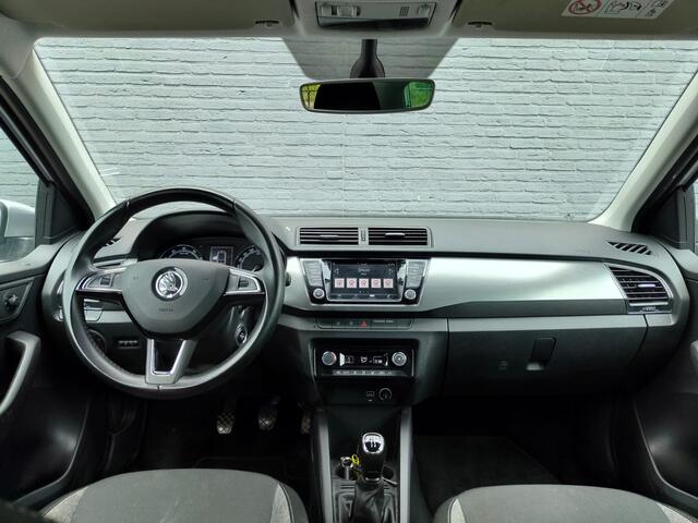 Skoda FABIA Combi 1.0 TSI Ecc Lmv Navigatie Led verl Trekhaak Pdc Cruise Control Business Edition