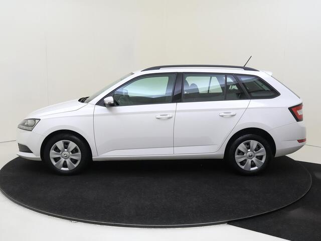 Skoda FABIA Combi 1.0 Active | Cruise control | CarPlay | Dakrails | Airco | Bluetooth | Elektrische ramen voor |