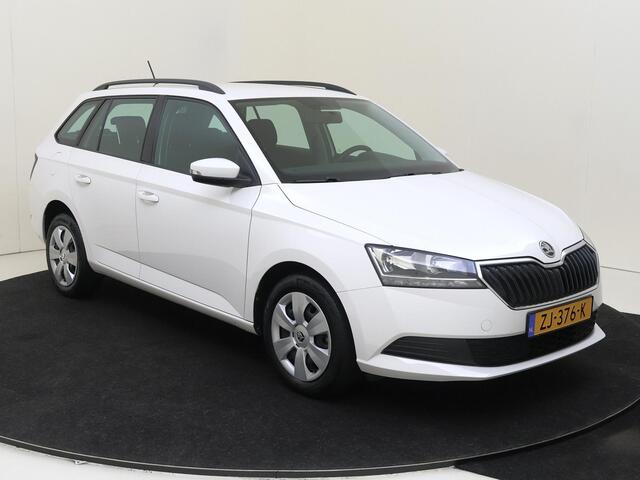 Skoda FABIA Combi 1.0 Active | Cruise control | CarPlay | Dakrails | Airco | Bluetooth | Elektrische ramen voor |
