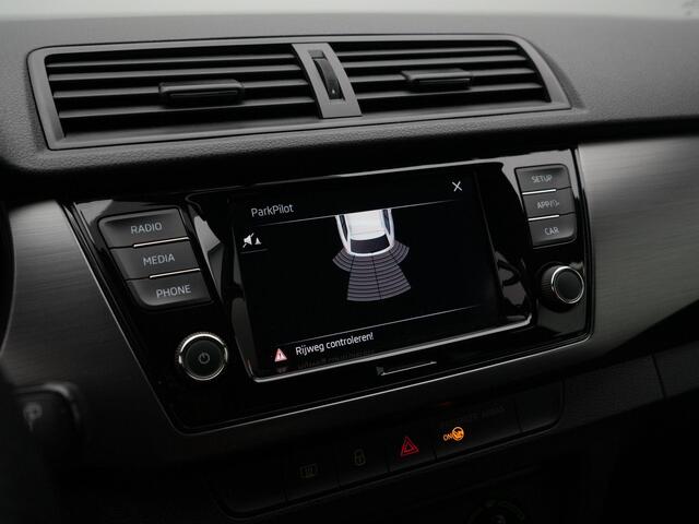 Skoda FABIA Combi 1.0 TSI 95 pk Sport Business | Trekhaak | Parkeersensoren achter | Cruise Control