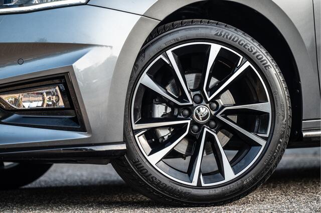 Skoda FABIA 1.0 TSI Monte Carlo | Pano | Camera | 17" | Full LED | Navi by App