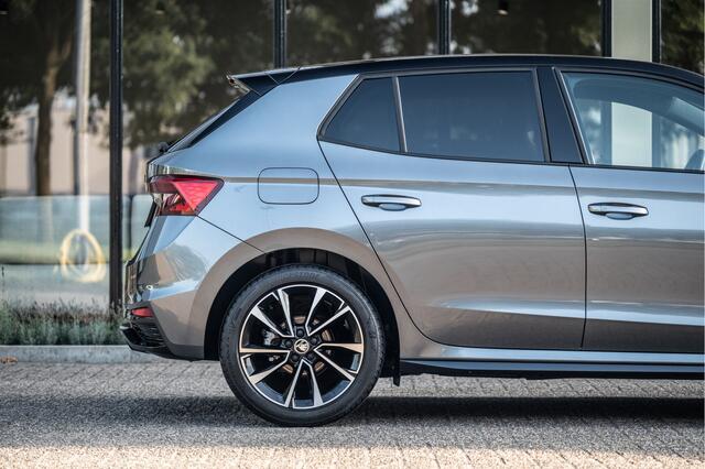 Skoda FABIA 1.0 TSI Monte Carlo | Pano | Camera | 17" | Full LED | Navi by App