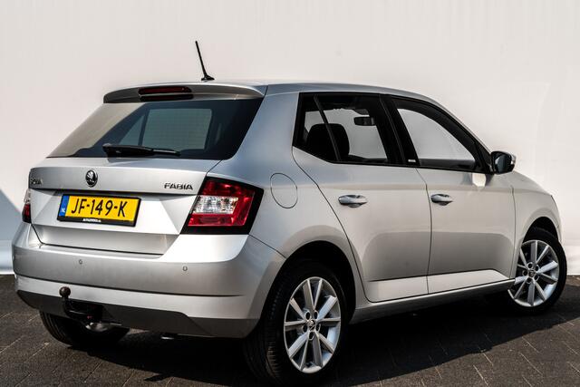 Skoda FABIA 1.2 TSi 90 Pk JOY | Trekhaak | Xenon | 16 inch LMV | Climate Control
