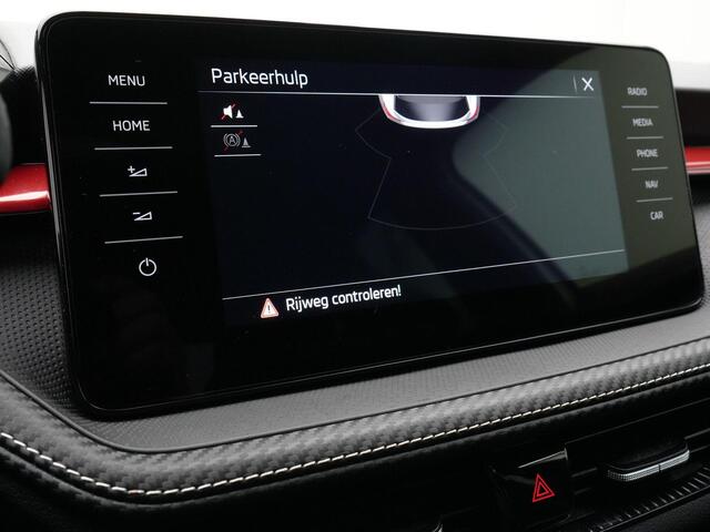 Skoda FABIA 1.0 TSI 110 pk DSG Monte Carlo | LED koplampen | Parkeersensoren achter | Cruise Control | Privacy glas | Navigatie | DAB | 17 inch