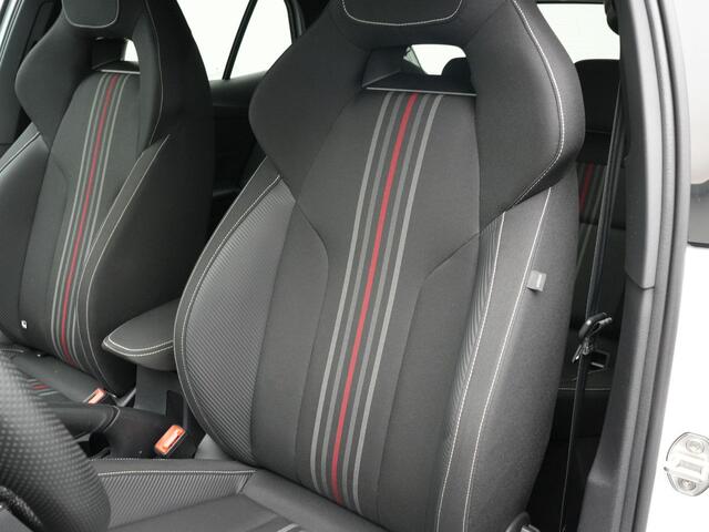Skoda FABIA 1.0 TSI 110 pk DSG Monte Carlo | LED koplampen | Parkeersensoren achter | Cruise Control | Privacy glas | Navigatie | DAB | 17 inch
