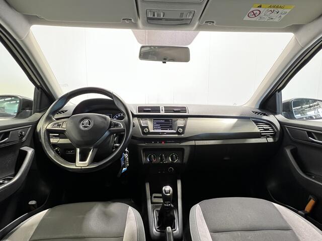 Skoda FABIA 1.2 TSI JOY | Parkeersensoren Achter | Lichtmetalen Velgen 15" | Microvezel Bekleding | Cruise Control | Airco | Bluetooth | Radio |