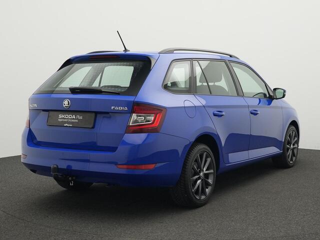 Skoda FABIA Combi 1.0 TSI 95 pk Business Edition | Trekhaak | Parkeersensoren achter | Stoelverwarming | Cruise Control | Climatronic | 16 inch