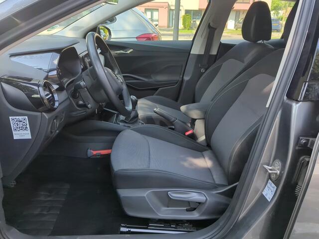 Skoda FABIA 1.0 TSI 95pk Ambition / Cruise Control / Parkeersensoren