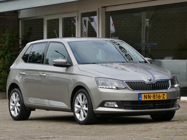Skoda FABIA 1.2 TSI cruise control | parkeersensoren | afneembare trekhaak