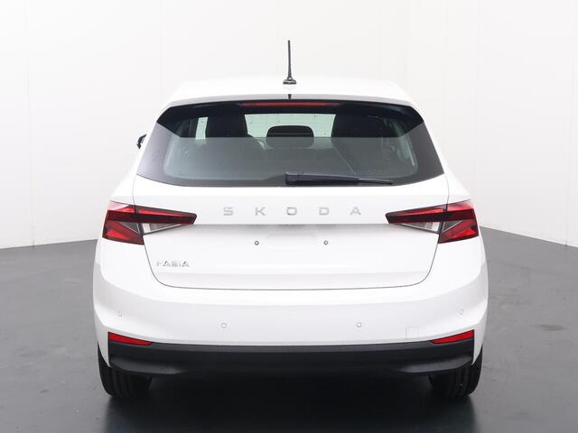 Skoda FABIA Essence 1.0 TSI 95 pk | Airconditioning | Parkeersensoren | LED verlichting |