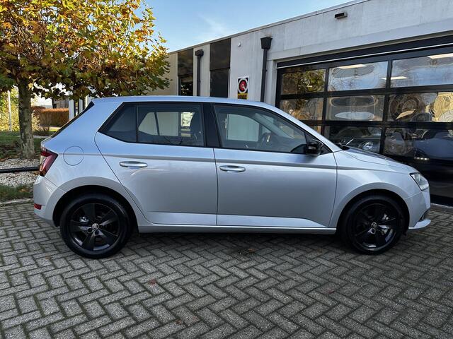 Skoda FABIA 1.0 TSI Sport business DSG Automaat | 41.000 km | Luxe & Rijklaar ?