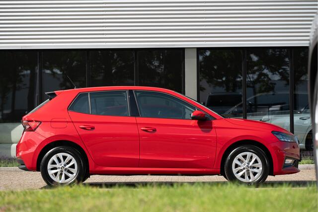 Skoda FABIA 1.0 TSI Selection | Navi by App | Camera | Stoelverw. | Cruise