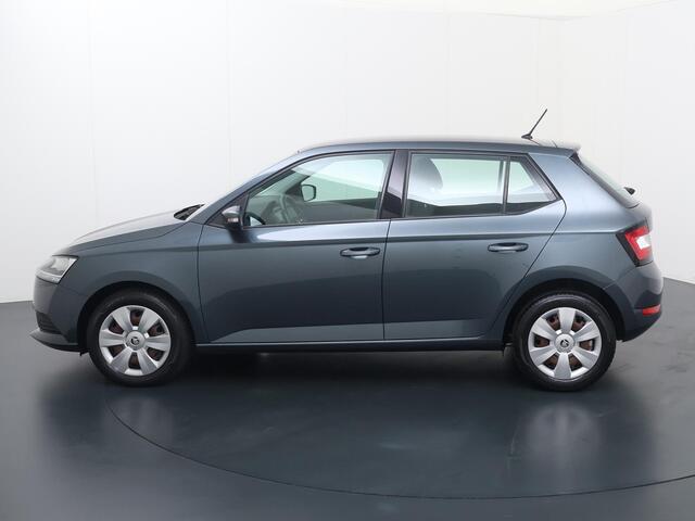 Skoda FABIA 1.0 TSI Active | 95 PK | Airco | Cruise control | Multifunctioneel stuurwiel |