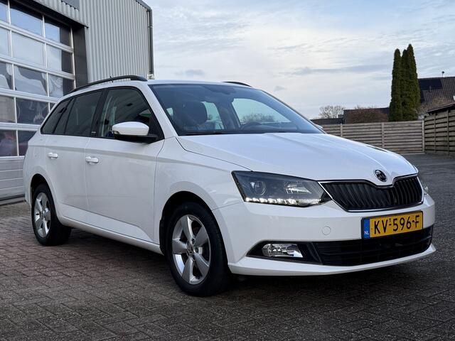 Skoda FABIA Combi 1.2 TSI JOY | 1e EIGENAAR | TREKHAAK | CRUISE | PDC |
