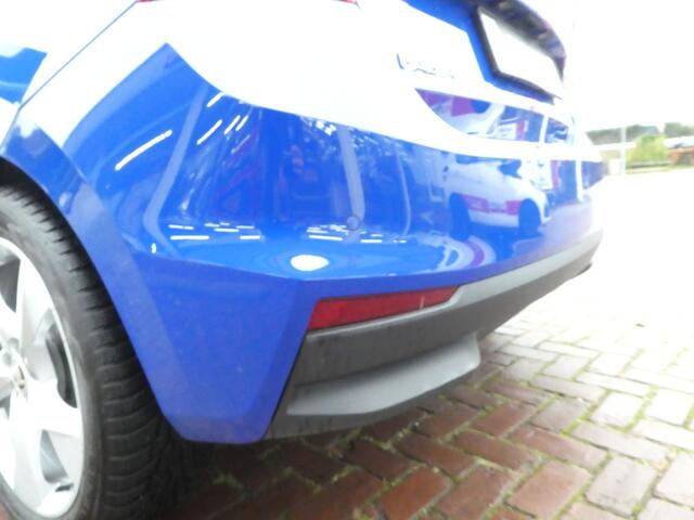 Skoda FABIA 1.0i Tour 5 Deurs, 48kW 65PK, 17"LM, Android/Carplay, PDC achter