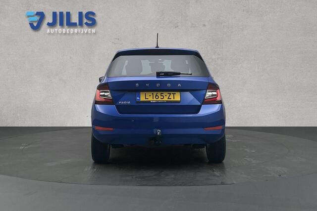 Skoda FABIA 1.0 TSI Ambition | Trekhaak | Apple Carplay | Parkeersensoren | Cruise control