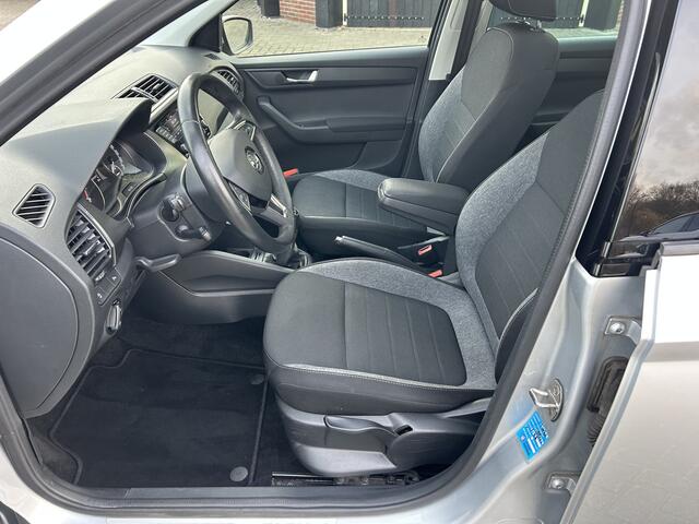 Skoda FABIA Combi 1.0 TSI Business Edition Panorama Trekhaak Clima Pdc cruise Nap