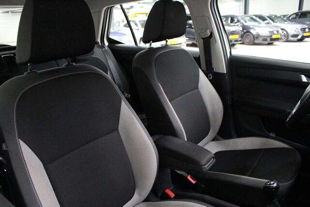 Skoda FABIA 1.0 Ambition Navigatie | Cruise Control | Airco | Leder stuurwiel
