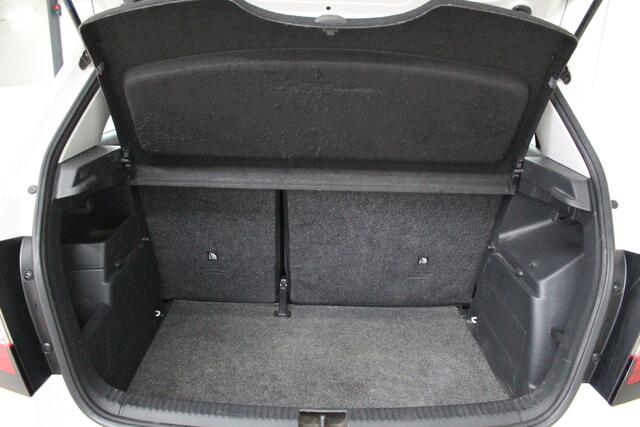 Skoda FABIA 1.0 Ambition Navigatie | Cruise Control | Airco | Leder stuurwiel