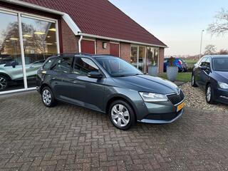 skoda-fabia-1.0-tsi-active-combi-ra