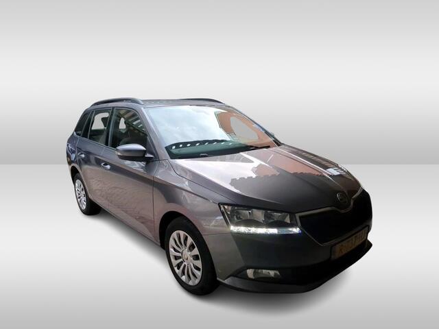 Skoda FABIA Combi 1.0 TSI Ambition Parkeersensoren / Airco / Bluetooth / Smartlink / App-connect / Carplay / Android auto