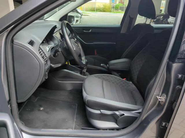 Skoda FABIA Combi 1.0 TSI Ambition Parkeersensoren / Airco / Bluetooth / Smartlink / App-connect / Carplay / Android auto