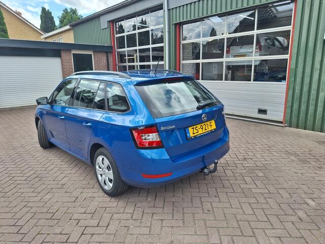 Skoda FABIA Combi 1.0 Active