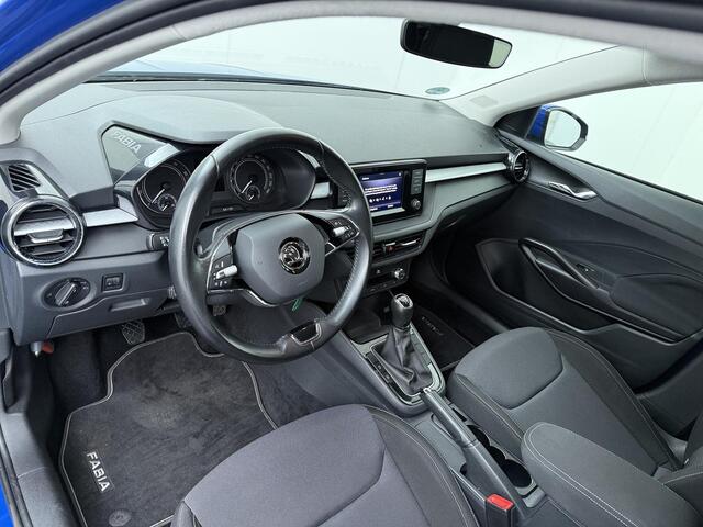 Skoda FABIA 1.0 TSI Ambition | 95 PK | Adaptive cruise control | Climate control | Dodehoek detectie | Apple Carplay/Android Auto |