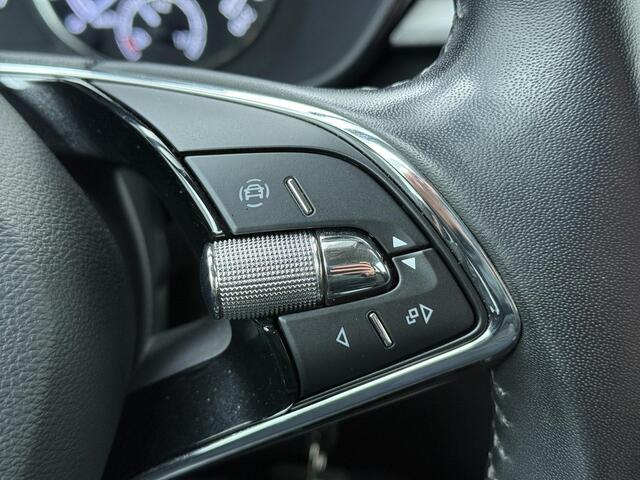 Skoda FABIA 1.0 TSI Ambition | 95 PK | Adaptive cruise control | Climate control | Dodehoek detectie | Apple Carplay/Android Auto |