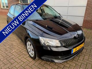 skoda-fabia-1.0-active-apple-carpla