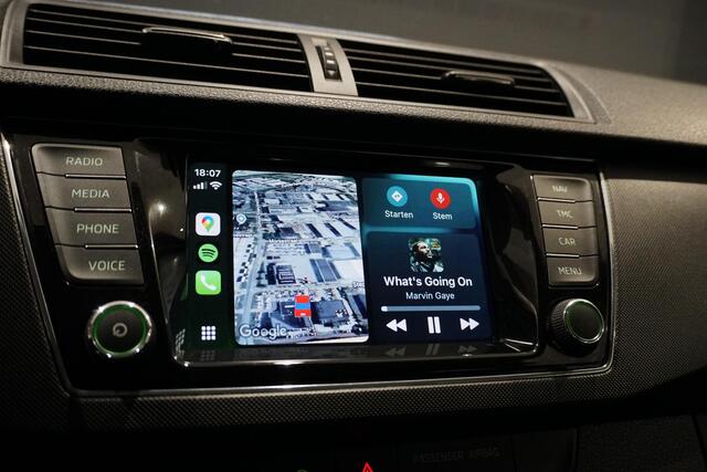 Skoda FABIA Combi 1.0 TSI Ambition + CARPLAY / NAVIGATIE / PDC