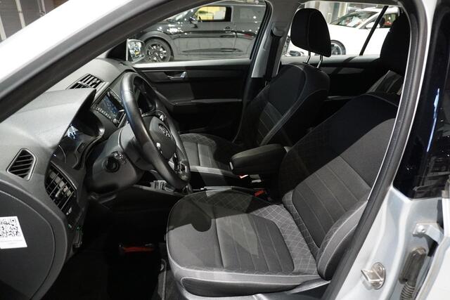 Skoda FABIA Combi 1.0 TSI Ambition + CARPLAY / NAVIGATIE / PDC