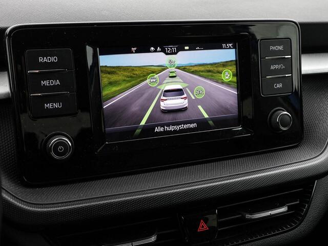 Skoda FABIA 1.0 TSI 95pk Business Edition · Apple/Android Car Play · P-Sensoren · Climatronic · DAB · ACC · 15'' Inch · Garantie t/m 20-11-2027 of 100.000km