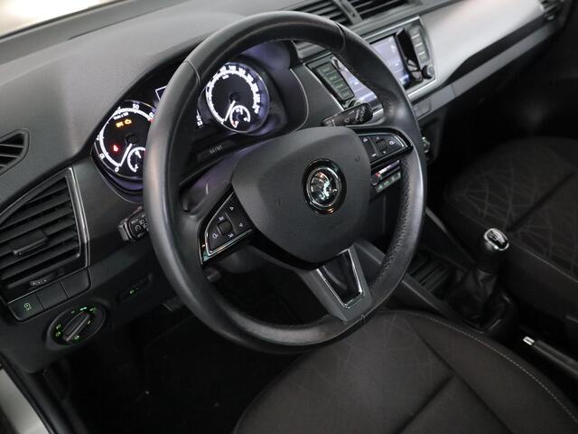 Skoda FABIA Combi 1.0 TSI Clever 95 pk | Navigatie | Parkeersensoren achter | Autom. airco | Apple Carplay/Android Auto | Cruise control |