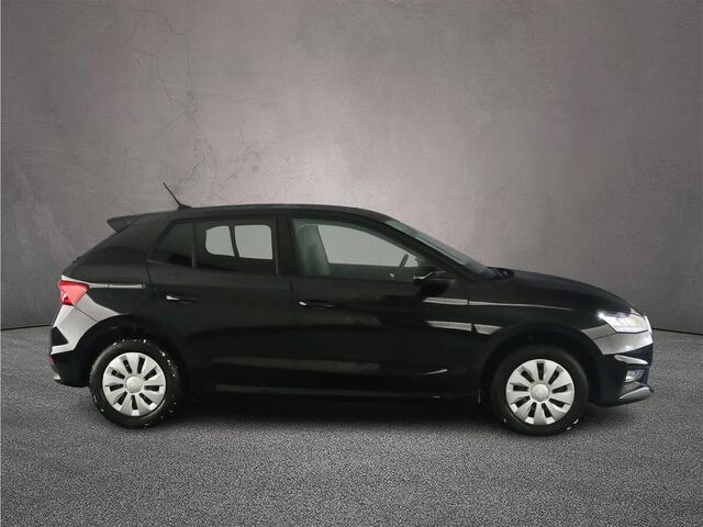 Skoda FABIA Selection 1.0 TSI 95pk Cruise control, Parkeersensor achter, App connect, Bluetooth, DAB, Radio, Airco, LED koplampen