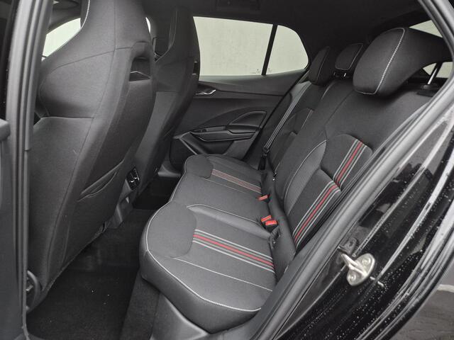 Skoda FABIA 1.0 TSI Monte Carlo Automaat / Digitale cockpit / Apple Carplay Android Auto / Stuur-, en Stoel verwarming / Achteruitrijcamera / Keyless Entry/Start / Cruise control / Trekgewicht 1100 kg / Parkeersensoren voor en achter / Climate control /