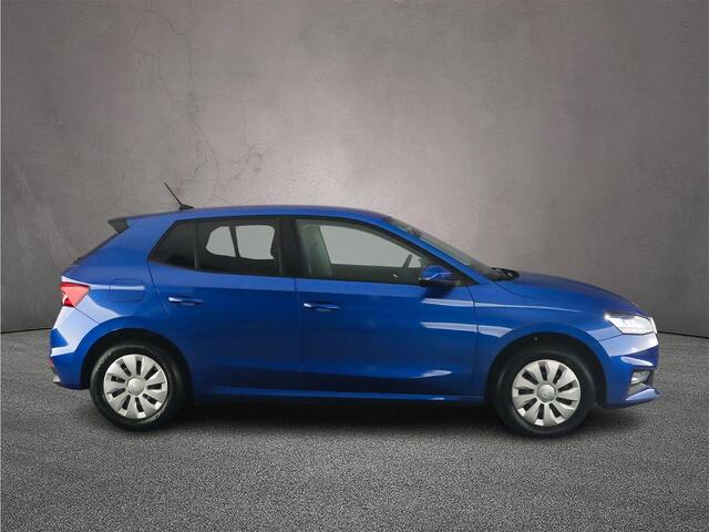 Skoda FABIA Selection 1.0 TSI 95pk Cruise control, Parkeersensor achter, LED koplampen, Airco, App connect, DAB, Radio, Bluetooth