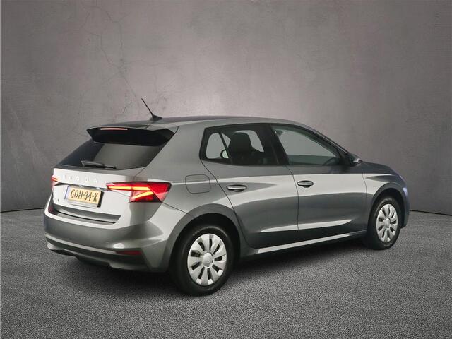 Skoda FABIA Selection 1.0 TSI 95pk Cruise control, Parkeersensor achter, App connect, LED koplampen, Airco, DAB, Radio, Bluetooth