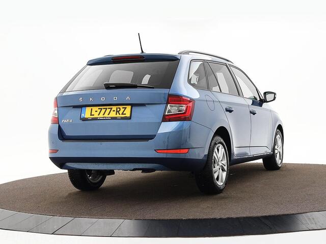 Skoda FABIA Combi 1.0 TSI 95pk Ambition · Airco · Apple/Android Car Play · Navigatie · P-Sensoren · Cruise Control · 15'' Inch ·