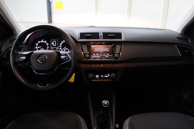 Skoda FABIA Combi 1.0 TSI Ambition Navigatie | Automatische Airco | Privacy Glas |