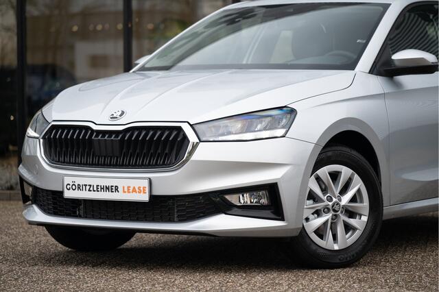 Skoda FABIA 1.0 TSI 130 jaar editie | Navi by App | Camera | Stoelverw. | PDC |