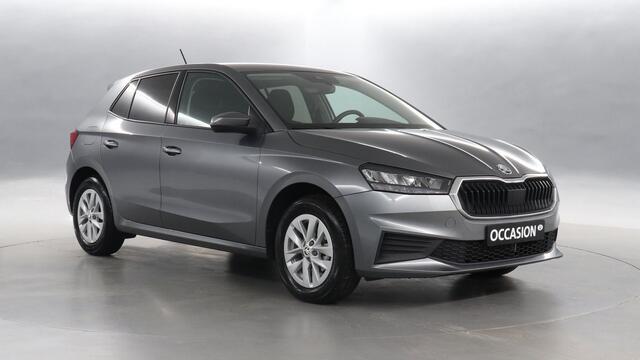 Skoda FABIA 1.0 TSI 95pk Ambition / Navigatie via App connect / Parkeersensoren / Cruise control