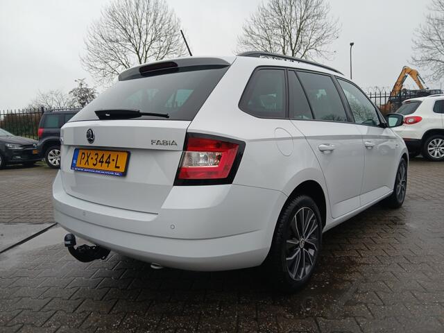 Skoda FABIA Combi 1.0 TSI Navi/Parkeensoreren/Apk 12-'26