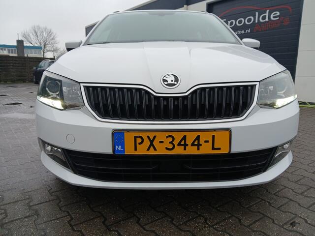 Skoda FABIA Combi 1.0 TSI Navi/Parkeensoreren/Apk 12-'26