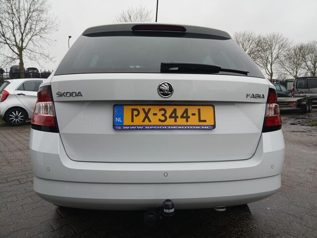 Skoda FABIA Combi 1.0 TSI Navi/Parkeensoreren/Apk 12-'26