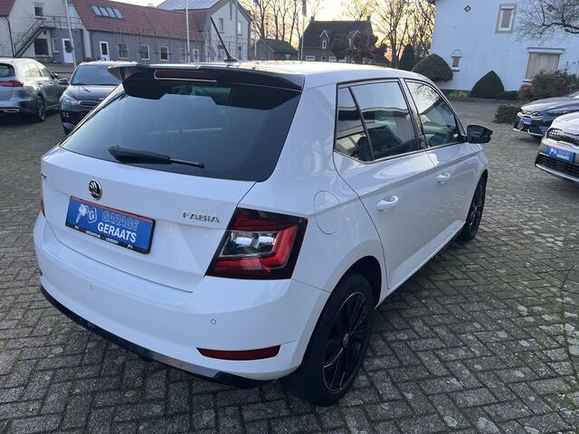 Skoda FABIA 1.0 TSI Monte Carlo | CarPlay, LED, Parkeersensoren, Limit Control, Bluetooth, weinig km!