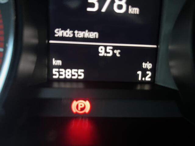 Skoda FABIA 1.0 TSI Monte Carlo | CarPlay, LED, Parkeersensoren, Limit Control, Bluetooth, weinig km!