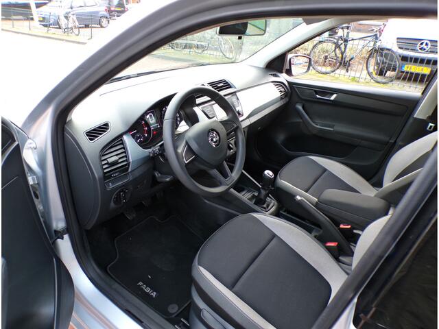 Skoda FABIA Combi 1.0 TSI Ambition NL AUTO NAP 1E EIGENAAR......
