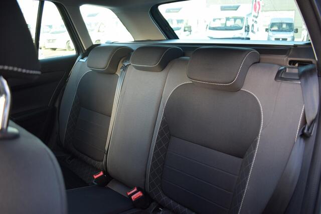 Skoda FABIA Combi 1.0 TSI Ambition | Automaat | Trekhaak | Apple CarPlay | Cruise